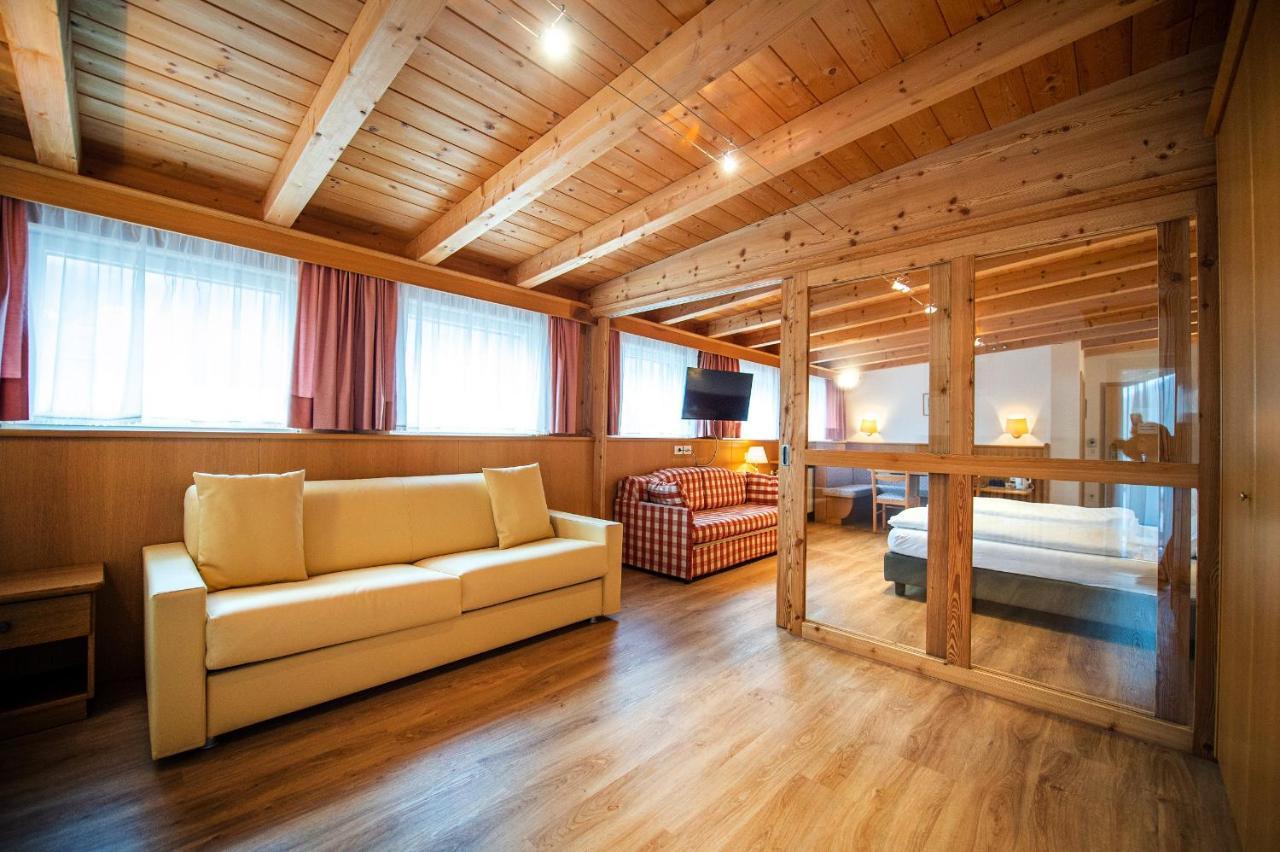 Astor Suites B&B Сельва-ді-Валь-Гардена Екстер'єр фото